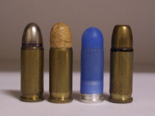 Des balles d'un calibre 7.65, comme celle qui a failli coûter la vie au Dardillois - DR