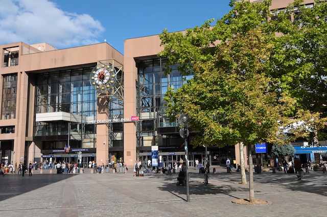 Parvis de la gare Part-Dieu - DR