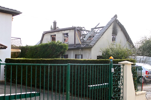 La charpente de la maison de l'octogénaire décédée dans un incendie - LyonMag