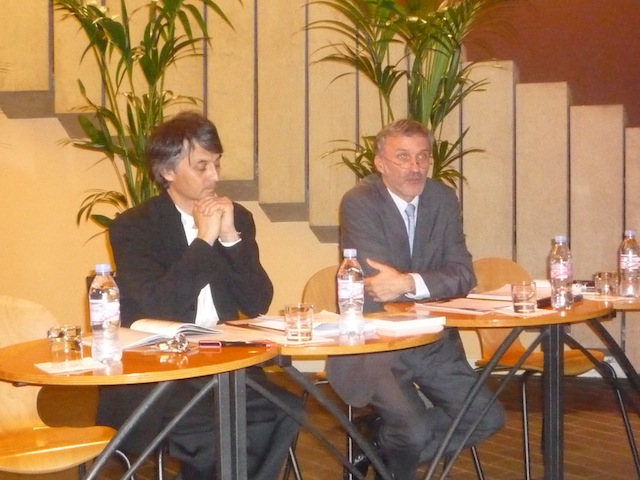 Déjà en 2010, les rapports entre Laurent Langlois et l'institution étaient tendus (ici avec Jun Märkl) - Photo Lyonmag.com