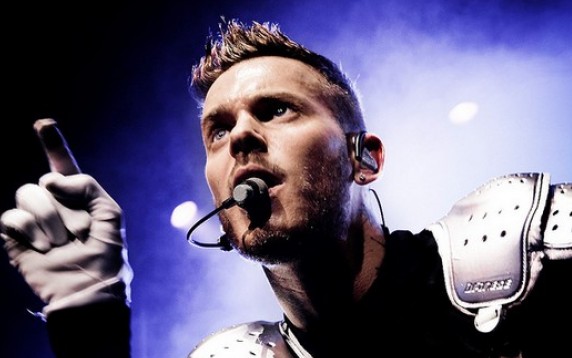 Le chanteur Matt Pokora sera en concert à lyon avec la troupe des Enfoirés - DR