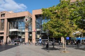 Parvis de la gare Part-Dieu - DR