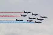 Les 9 Alpha Jets tricolores ont survolé Lyon lundi matin - Photo Lyonmag.com
