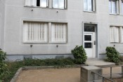 L'appartement, volet clos, où a été retrouvé l'homme gisant dans une mare de sang - LyonMag