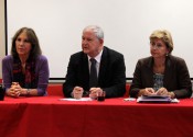 Martine Roure, Jacky Darne et Annie Guillemot à la fédération PS du Rhône mercredi matin - LyonMag