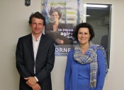 Laure Dagorne, candidate UMP aux législatives dans la 3e circonscription (à droite), et son suppléant, Stéphane Guilland (à gauche)