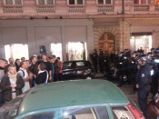 Alexandre Gabriac harangue son camp face aux policiers - LyonMag