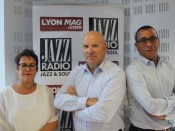 Bruno Bonnell, entouré de Nathalie Cayuela et Smail Azouzi - LyonMag