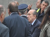 Gérard Collomb lundi matin devant le squat sinistré - LyonMag
