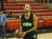 Tony Parker sous le maillot de l'ASVEL - LyonMag.com