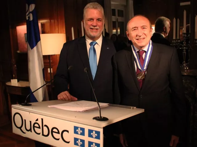 Gérard Collomb reçoit la plus haute distinction du Québec