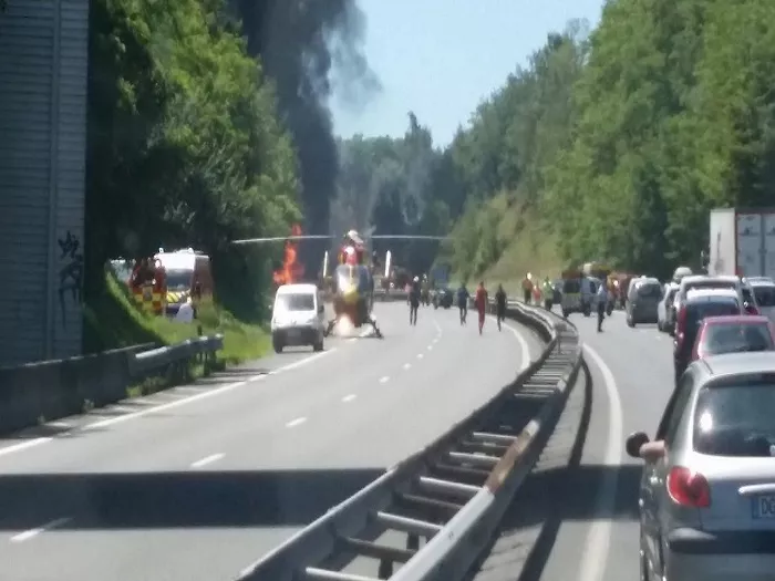 Collision mortelle sur l’A43 : un Lyonnais gravement brûlé