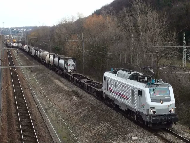 Le plus long train de marchandises d'Europe a circulé entre Lyon et Nîmes