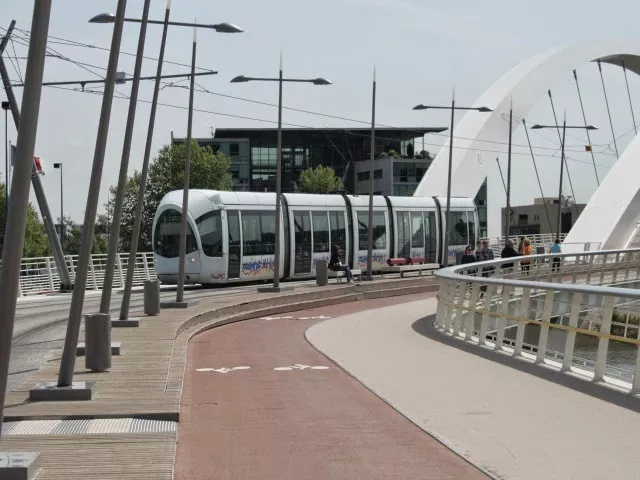 Lyon : début de la galère ce lundi pour les usagers du tram T1 !