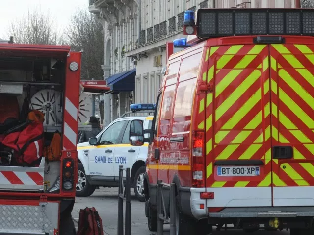 Lyon : un supporter irlandais entre la vie et la mort après une chute en centre-ville (Màj)