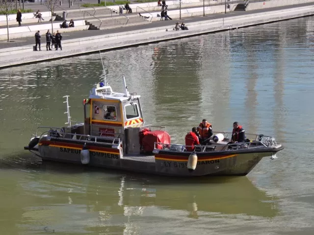 Lyon : une femme sauvée de la noyade dans les eaux du Rhône