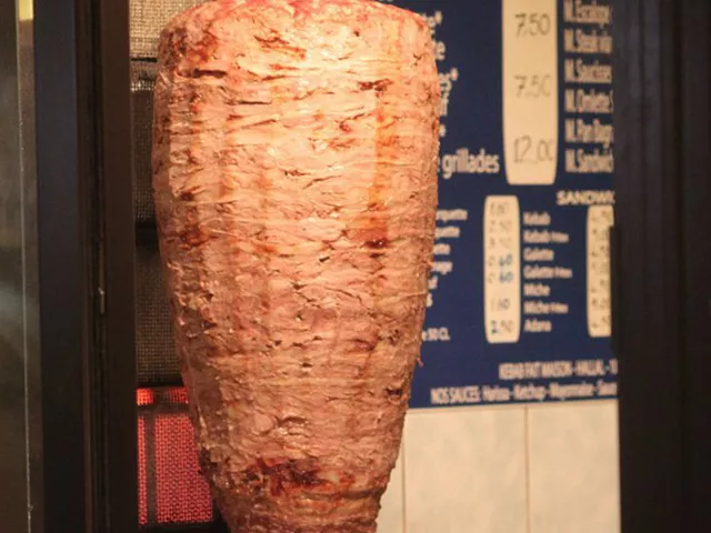 Vénissieux : perquisition de cinq tonnes de viandes halal périmées
