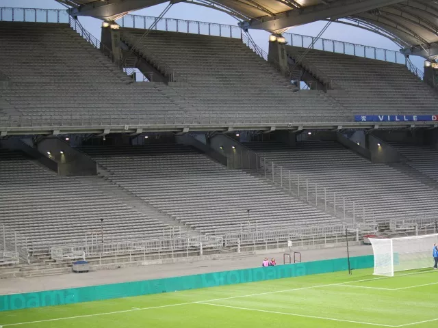 OL : les virages fermés contre Montpellier, 2 matches ferme pour Mapou