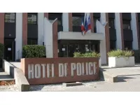 Lyon : il insulte et menace de mort des policiers