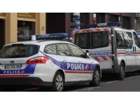 A Saint-Fons, il menace le gérant d'un restaurant avec une bombe lacrymogène et une massette
