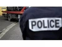 Lyon : deux mineurs commettent un vol à l'aide d'un couteau