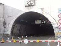 Gelé, le tunnel de la Croix-Rousse ferme pendant 2h