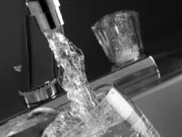 Le prix de l'abonnement à l'eau dans le Grand Lyon pourrait baisser dès janvier 2013