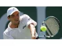 Roland-Garros : Julien Benneteau qualifié pour le 2e tour