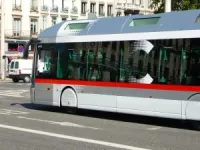 Lyon : un chauffeur de bus victime d'un incendie criminel