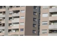 Villeurbanne : des mineurs volent ses clés puis pillent son appartement
