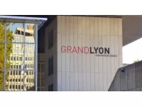 Le Grand Lyon reçoit le Trophée des villes électromobiles