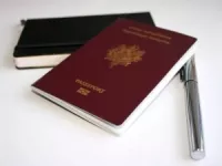 N'attendez pas l'&eacute;t&eacute; pour renouveler votre carte d'identit&eacute; ou votre passeport