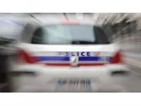 Lyon : en état d'ivresse, il quitte sa place de stationnement et percute une voiture