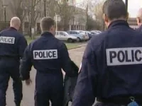 Lyon 1er : cinq policiers pour maitriser une jeune femme