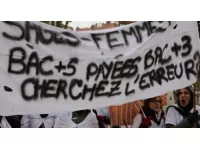 Près de 400 sages-femmes se font entendre à Lyon