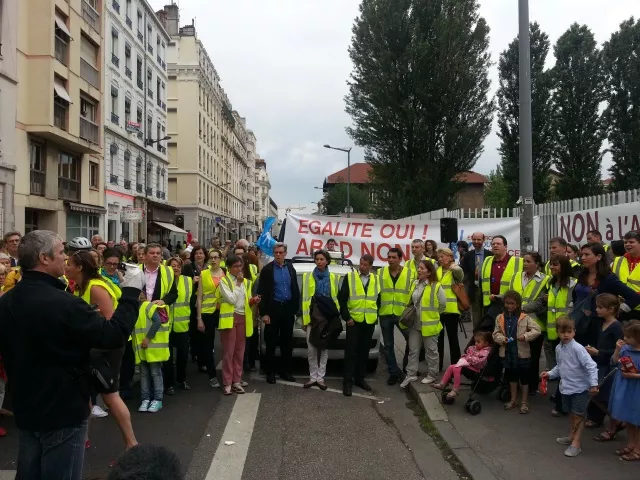 250 personnes réunies à Lyon contre l'ABCD de l'égalité