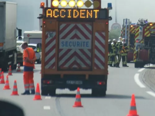 Rhône : deux morts dans un accident sur l'A46 ce jeudi
