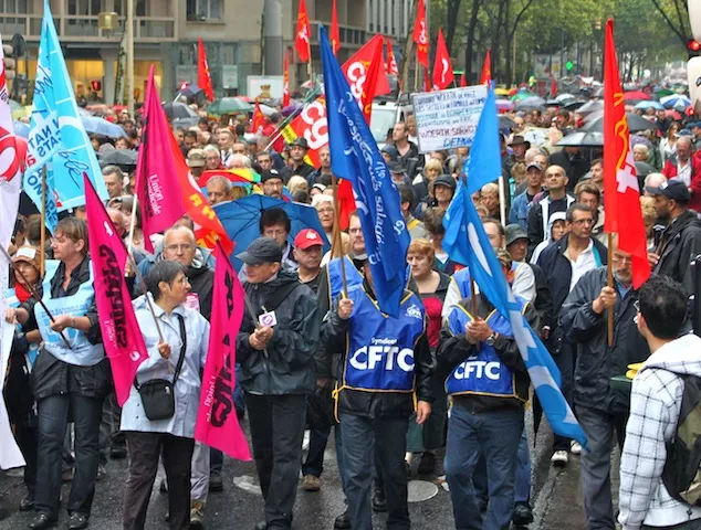 Retraites : 36 000 personnes dans la rue à Lyon selon les syndicats