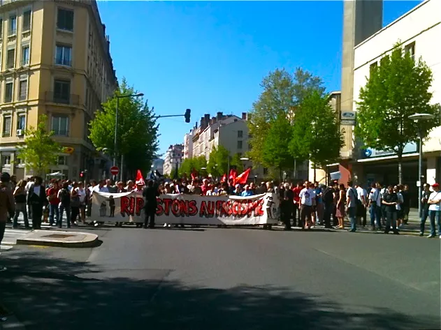 2 000 personnes mobilisées samedi à Lyon contre l’extrême-droite 