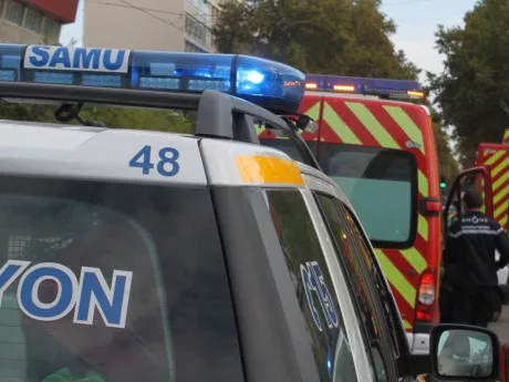 Lyon : collision entre une voiture et un cycliste, un blessé grave