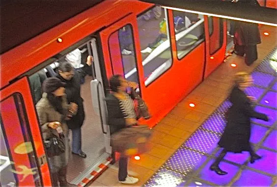 Égorgé dans le métro : un suspect arrêté à Lyon