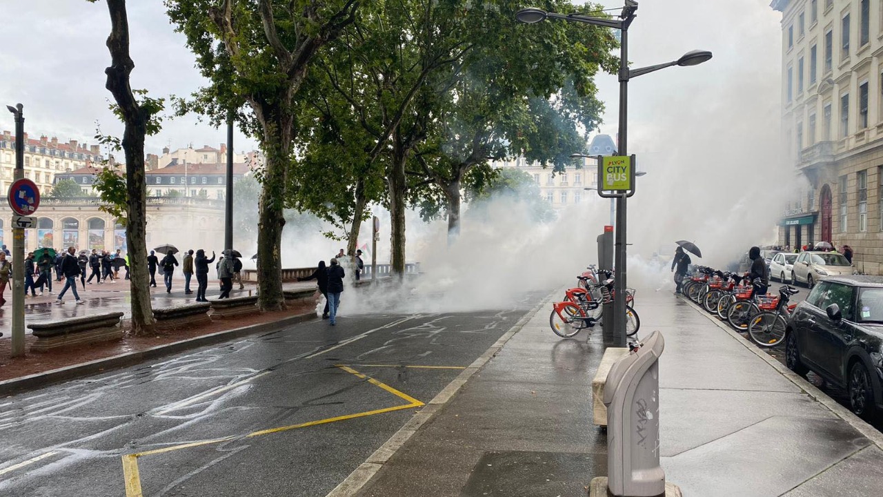 Nouveau samedi de mobilisation contre le pass sanitaire à Lyon - Vimarsana News