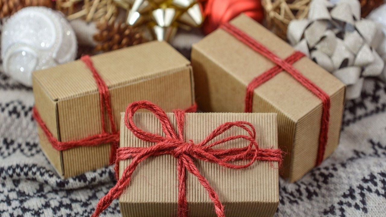 Secret Santa : cinq idées cadeaux made in Lyon à moins de 10 euros - Tout  Lyon