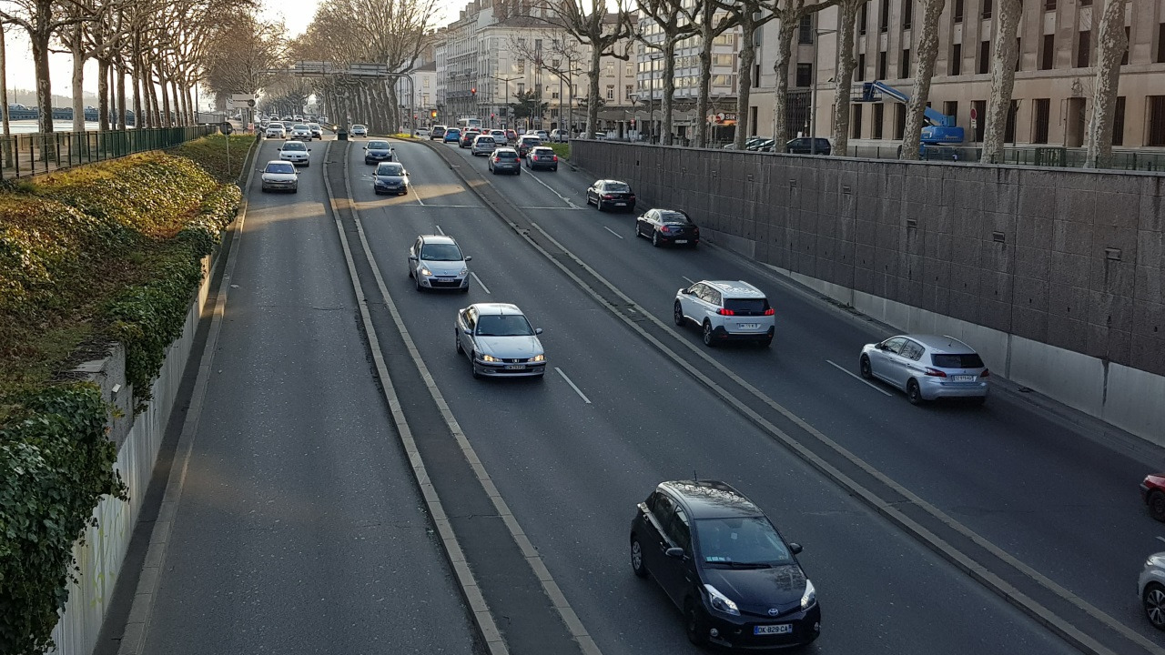Pollution à Lyon : c'est le retour de la circulation différenciée dès ...