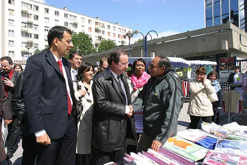 François Hollande s'épanche sur les retraites à Villeurbanne