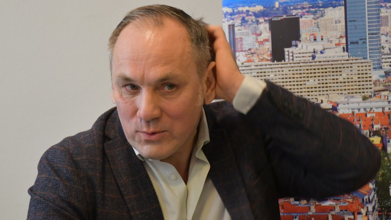 Il rejoint Georges Képénékian plutôt que Grégory Doucet à Lyon : Alexandre Chevalier exclu par Place Publique