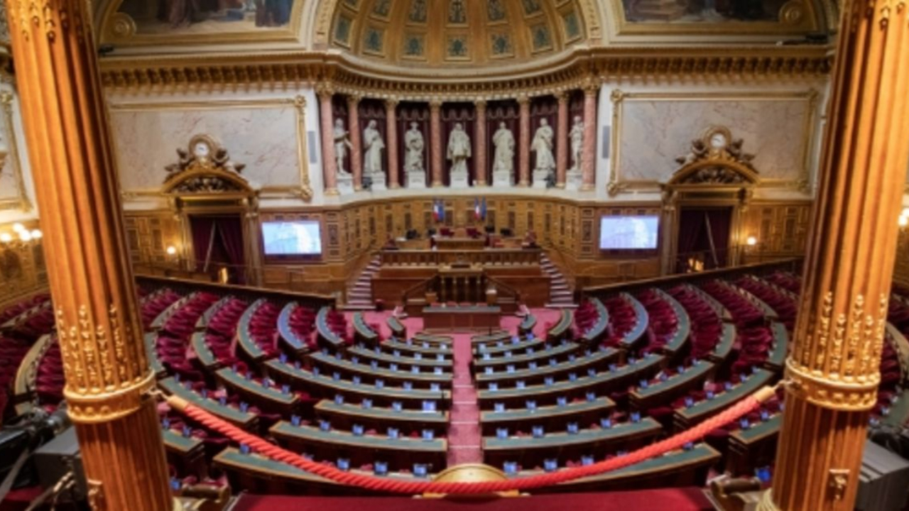 Sénatoriales dans le Rhône : découvrez les 10 listes en lice pour les 7 postes de sénateurs