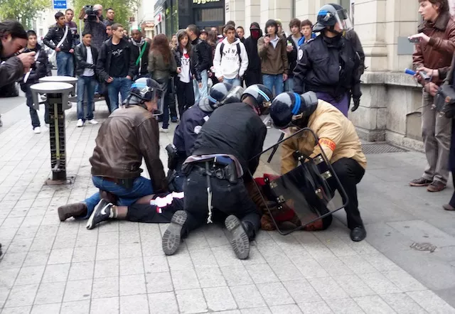 Manifestations lycéennes : débordements et dégâts à Lyon