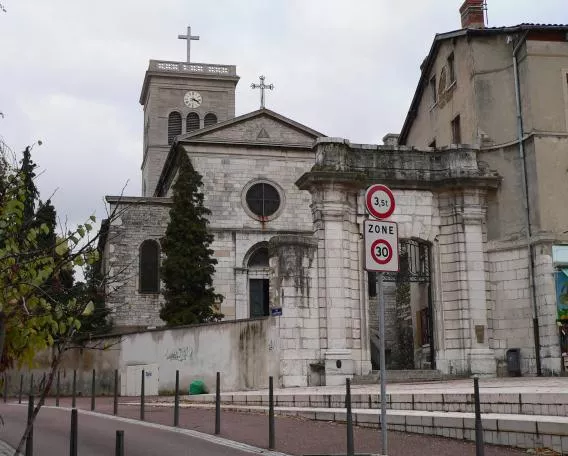 Le diocèse de Lyon met un bâtiment à disposition de la préfecture
