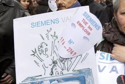 Fin de la s&eacute;questration de deux dirigeants de Siemens dans la Loire